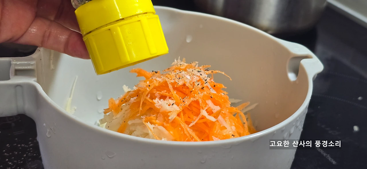 img.png?credential=yqXZFxpELC7KVnFOS48ylbz2pIh7yKj8&expires=1753973999&allow_ip=&allow_referer=&signature=oZLNpfqNG7gEm6VDn4Fr8ERkOZo%3D