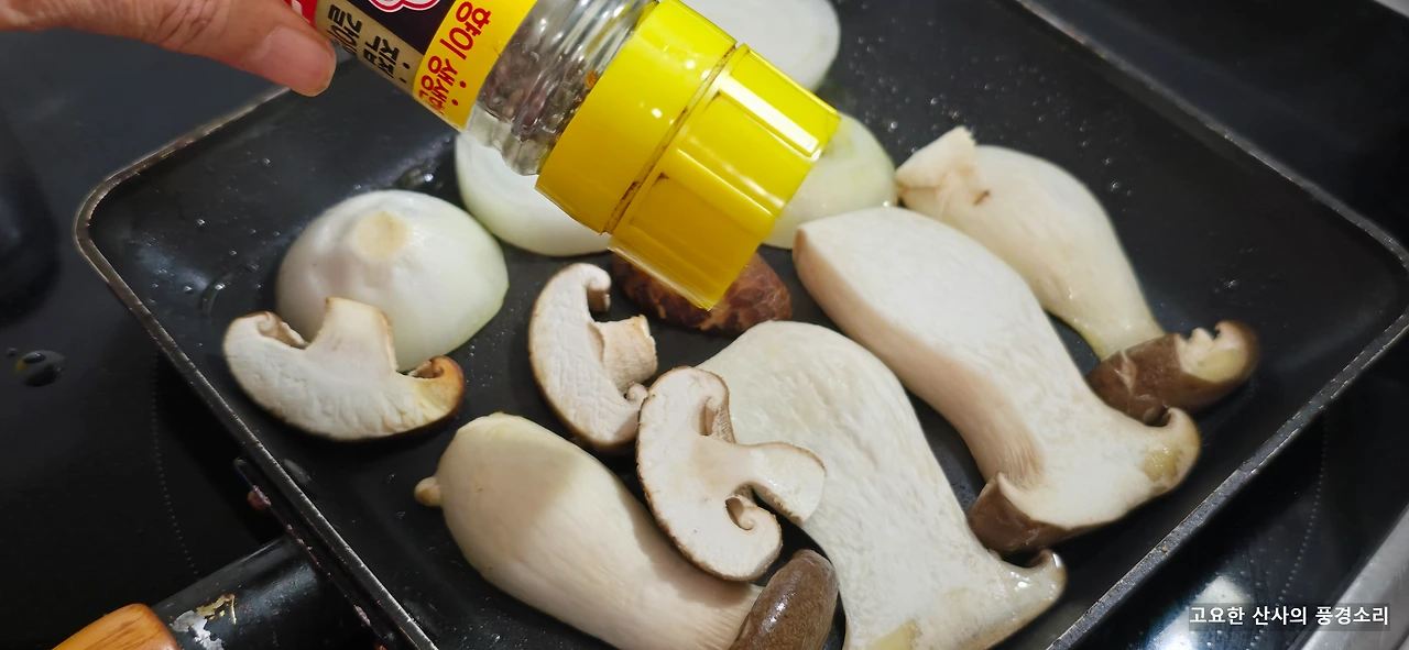 img.png?credential=yqXZFxpELC7KVnFOS48ylbz2pIh7yKj8&expires=1756652399&allow_ip=&allow_referer=&signature=SSU51XYakCH6YW3DWYNMzzasN6I%3D