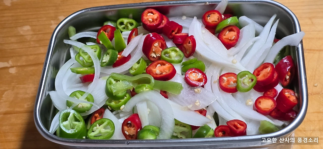 img.png?credential=yqXZFxpELC7KVnFOS48ylbz2pIh7yKj8&expires=1761922799&allow_ip=&allow_referer=&signature=XWj9OJsbHHcnXygf1jDzIq3ZrJ4%3D