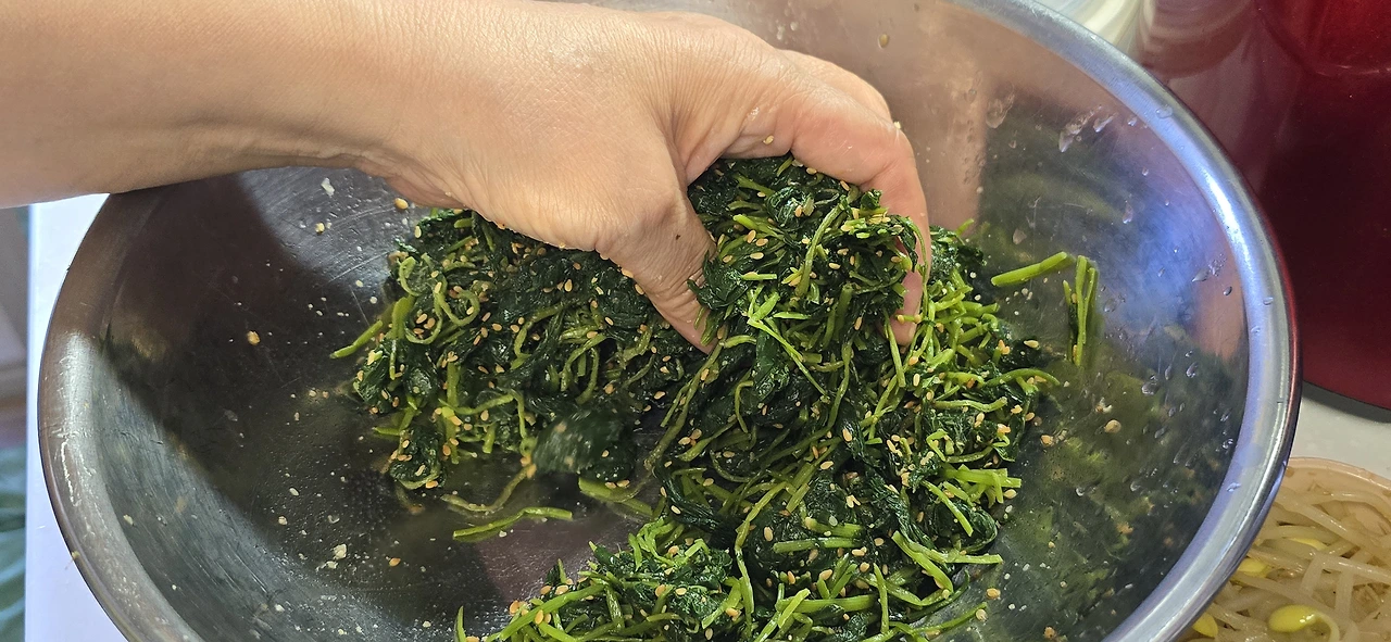 img.jpg?credential=yqXZFxpELC7KVnFOS48ylbz2pIh7yKj8&expires=1756652399&allow_ip=&allow_referer=&signature=P1DjmMfsycuR5wIOH0NV6Fp2bEI%3D