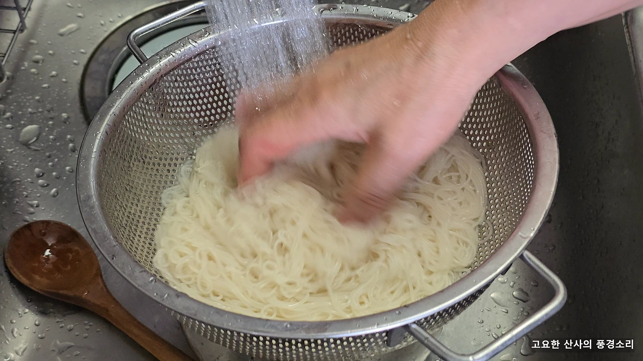 img.png?credential=yqXZFxpELC7KVnFOS48ylbz2pIh7yKj8&expires=1759244399&allow_ip=&allow_referer=&signature=gNKY2Pjff2Gx%2FWN%2BuomWGHzrE4Q%3D