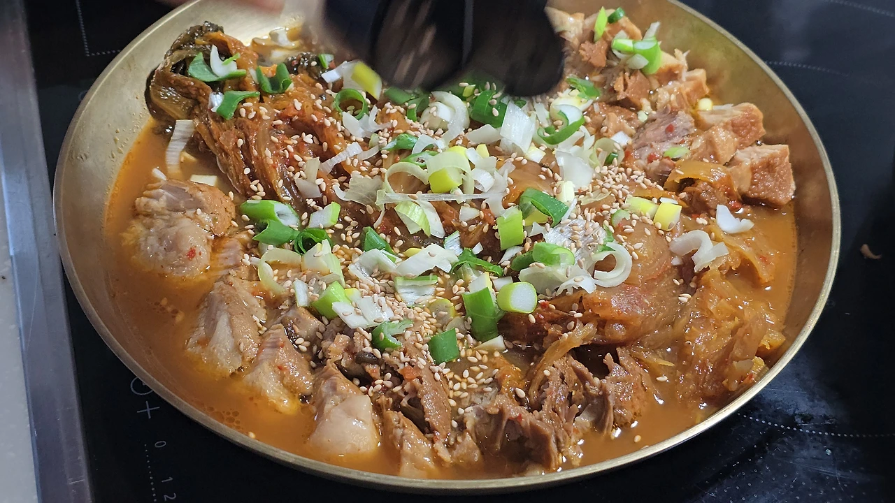 img.jpg?credential=yqXZFxpELC7KVnFOS48ylbz2pIh7yKj8&expires=1769871599&allow_ip=&allow_referer=&signature=w3IB%2F0541CMqkF0fip5y9rzaPMI%3D