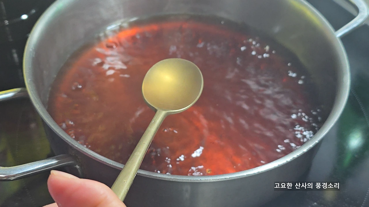 img.png?credential=yqXZFxpELC7KVnFOS48ylbz2pIh7yKj8&expires=1767193199&allow_ip=&allow_referer=&signature=gFSRLjcqGjkucrzxH2sJoBtkuGY%3D