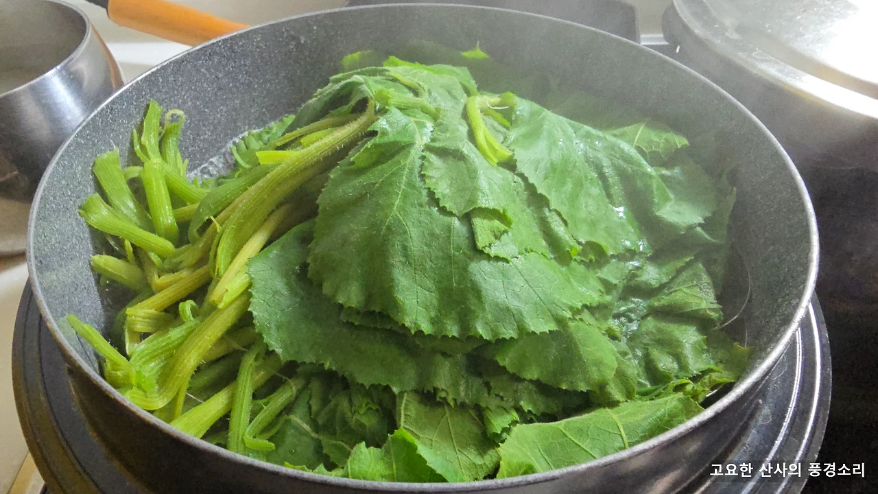 img.png?credential=yqXZFxpELC7KVnFOS48ylbz2pIh7yKj8&expires=1759244399&allow_ip=&allow_referer=&signature=Tb%2BKtenE1wvzNtY0eVI2QM8w%2Bsk%3D