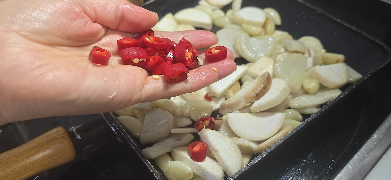 img.jpg?credential=yqXZFxpELC7KVnFOS48ylbz2pIh7yKj8&expires=1751295599&allow_ip=&allow_referer=&signature=l4s53SyPY0Bko0B4yZkghhMsr9g%3D