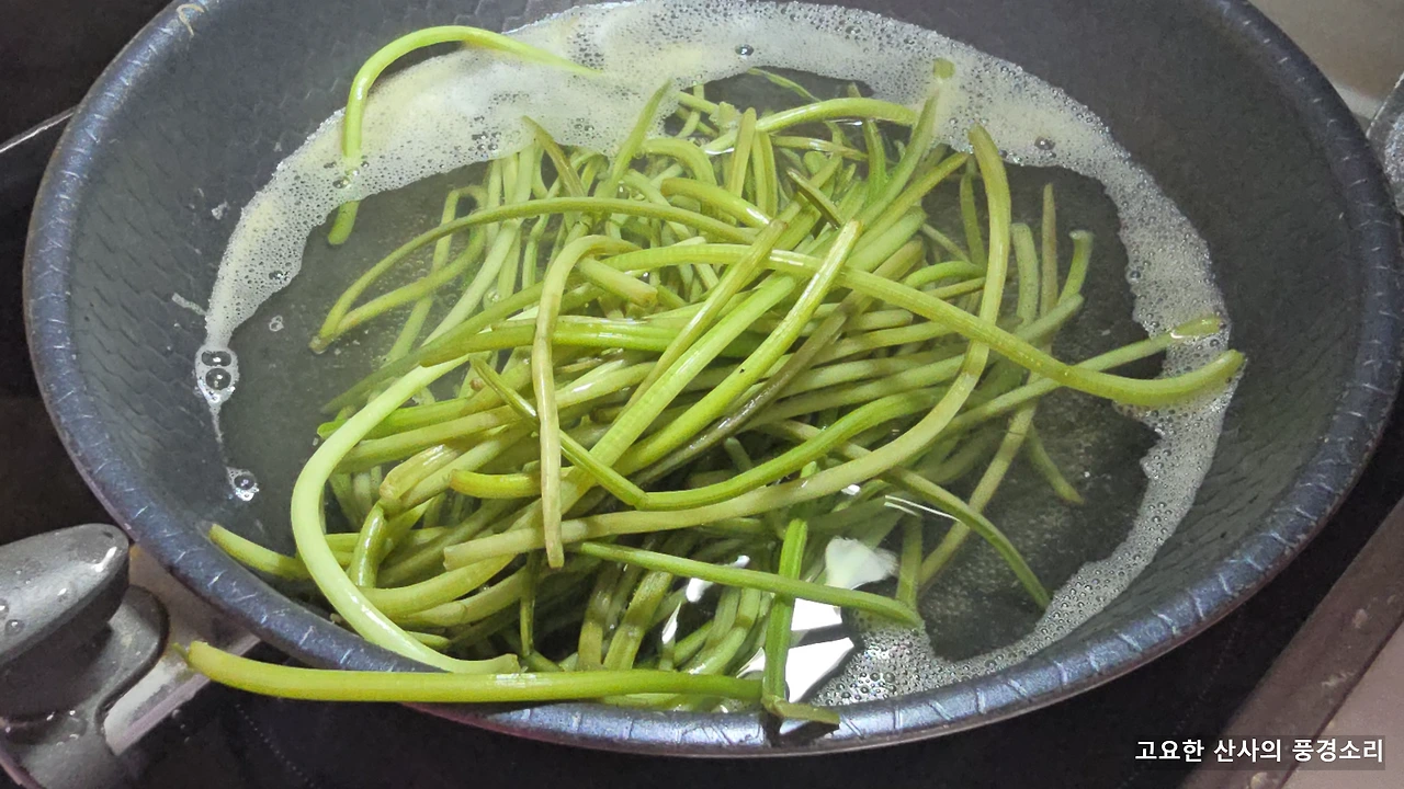 img.png?credential=yqXZFxpELC7KVnFOS48ylbz2pIh7yKj8&expires=1756652399&allow_ip=&allow_referer=&signature=a3ZGuRL0GjXRoFjDNW3Nv7LwSt4%3D