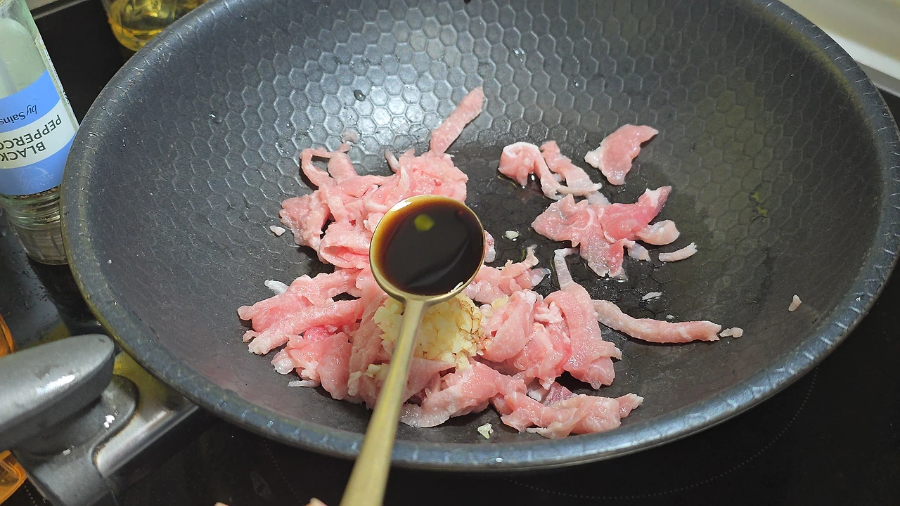 img.jpg?credential=yqXZFxpELC7KVnFOS48ylbz2pIh7yKj8&expires=1761922799&allow_ip=&allow_referer=&signature=i3cDv9iowuMQIJZgoDeeUdRE9Vg%3D