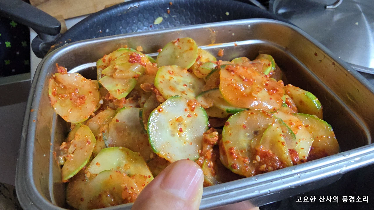 img.png?credential=yqXZFxpELC7KVnFOS48ylbz2pIh7yKj8&expires=1753973999&allow_ip=&allow_referer=&signature=6sk4XmE1pLNL8cPZM%2B%2BkJS%2FIvxo%3D