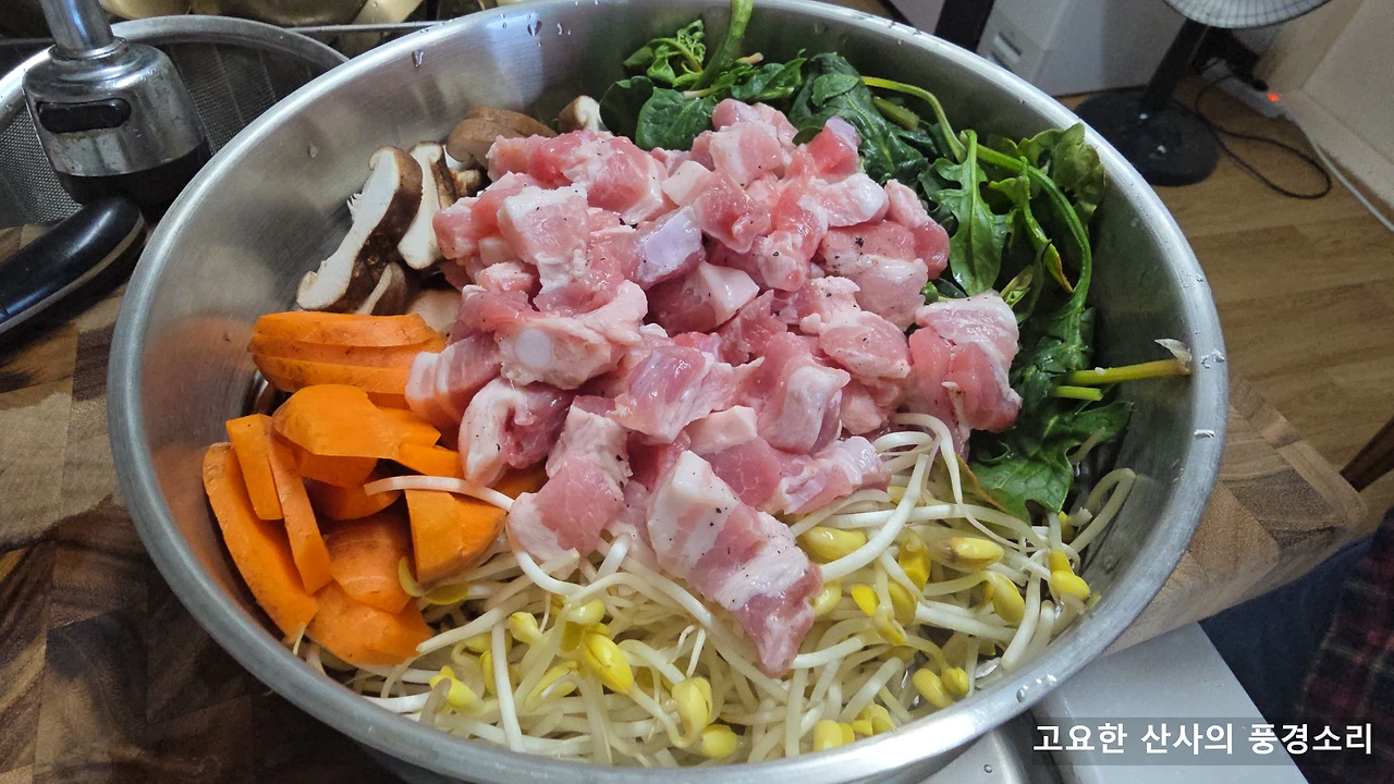 img.png?credential=yqXZFxpELC7KVnFOS48ylbz2pIh7yKj8&expires=1756652399&allow_ip=&allow_referer=&signature=tinHIVbyHC%2FTbjNRvjjzad5eR3I%3D