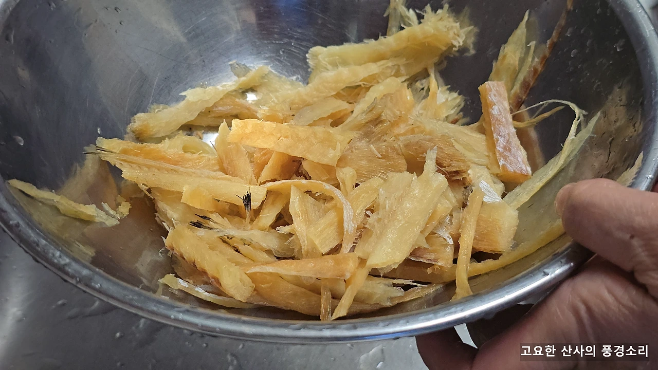 img.png?credential=yqXZFxpELC7KVnFOS48ylbz2pIh7yKj8&expires=1761922799&allow_ip=&allow_referer=&signature=aViZ0MbiYUh6V4tjlixfLiAOwAY%3D