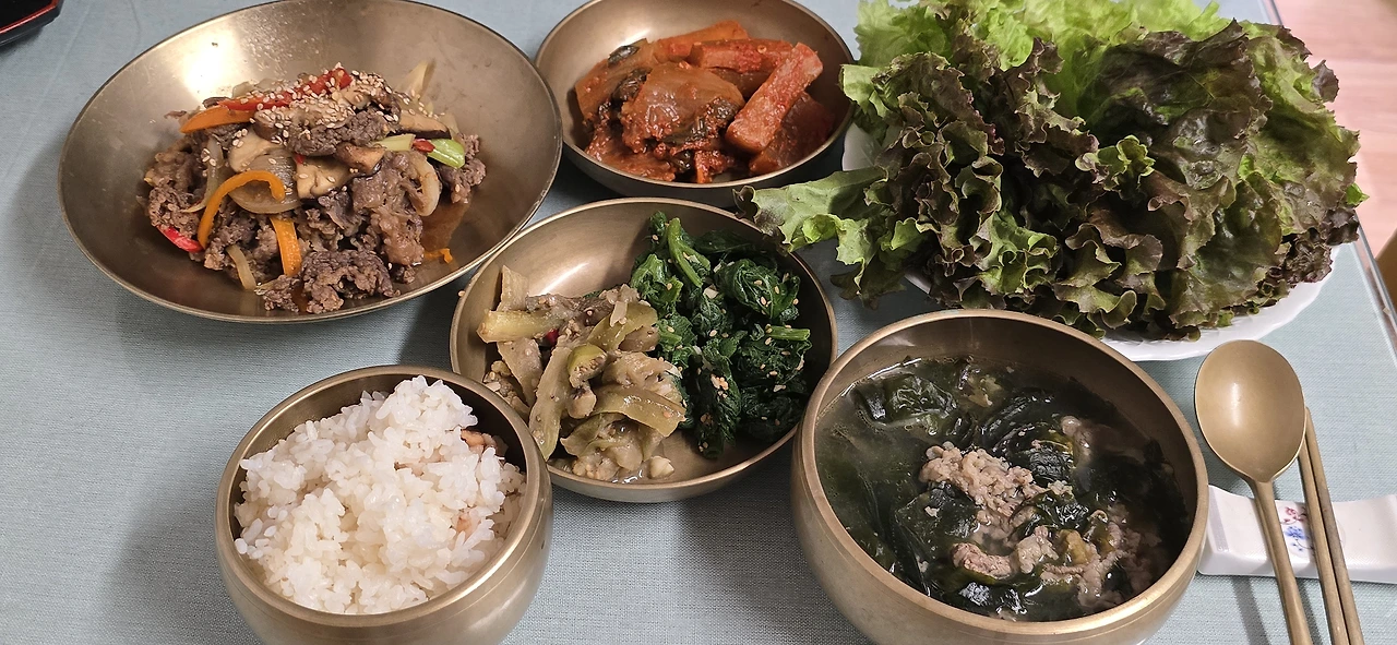 img.jpg?credential=yqXZFxpELC7KVnFOS48ylbz2pIh7yKj8&expires=1761922799&allow_ip=&allow_referer=&signature=ikmRL9rx1ZVDZMNoC%2FWf2GuQxXI%3D