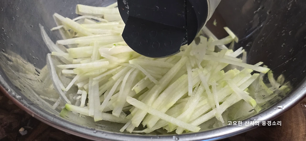 img.png?credential=yqXZFxpELC7KVnFOS48ylbz2pIh7yKj8&expires=1767193199&allow_ip=&allow_referer=&signature=XePKln%2BIz5wcDljoP%2FtmOXaiU6E%3D