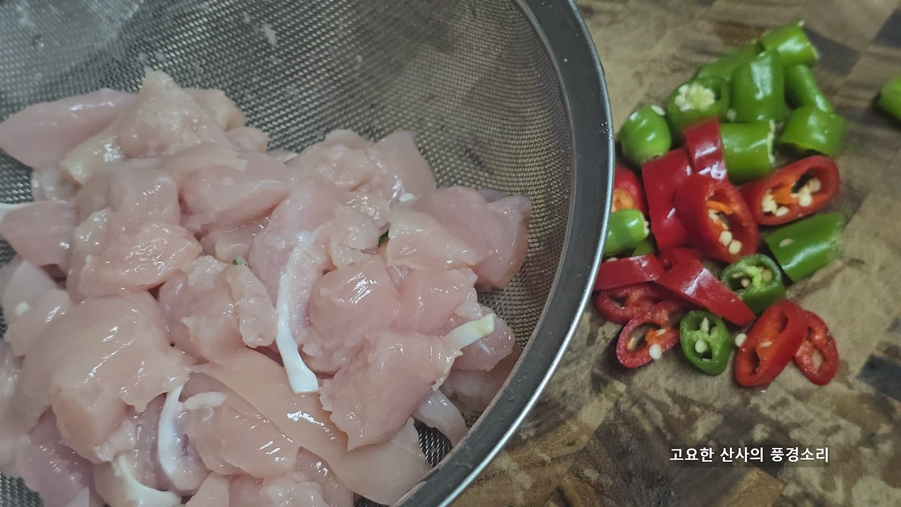 img.png?credential=yqXZFxpELC7KVnFOS48ylbz2pIh7yKj8&expires=1767193199&allow_ip=&allow_referer=&signature=Tor9iGWSKcB5cJkPqM4dZDOl%2BF4%3D