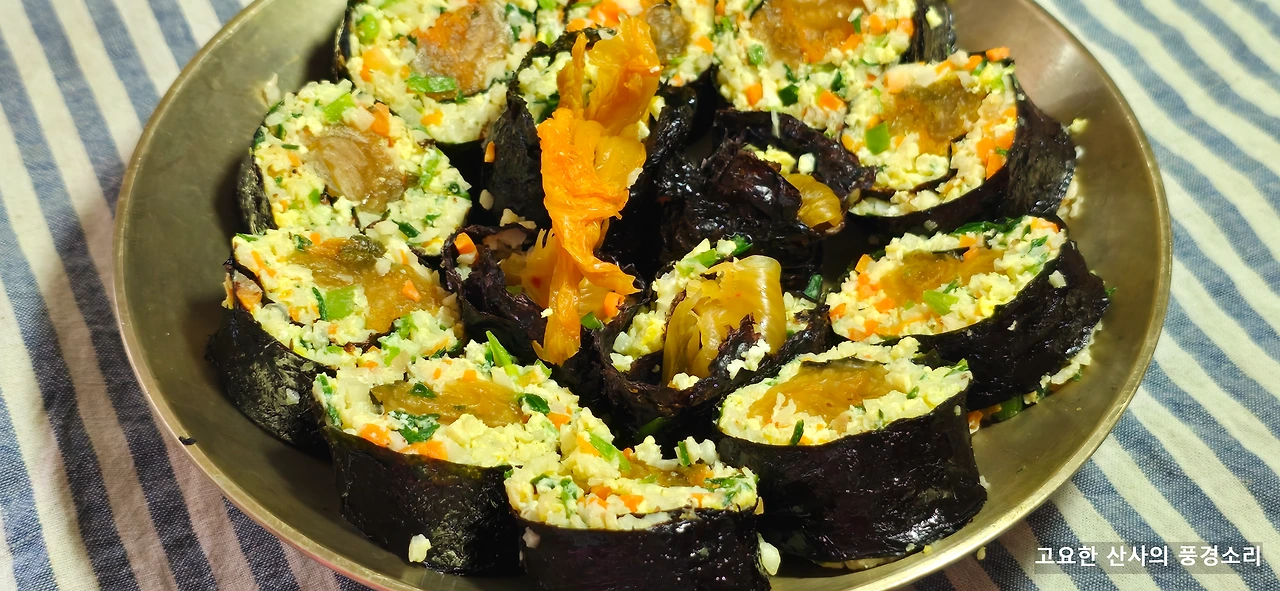 img.png?credential=yqXZFxpELC7KVnFOS48ylbz2pIh7yKj8&expires=1756652399&allow_ip=&allow_referer=&signature=PuicolXpzrIFE4f6Yq%2BMeZfVyyI%3D