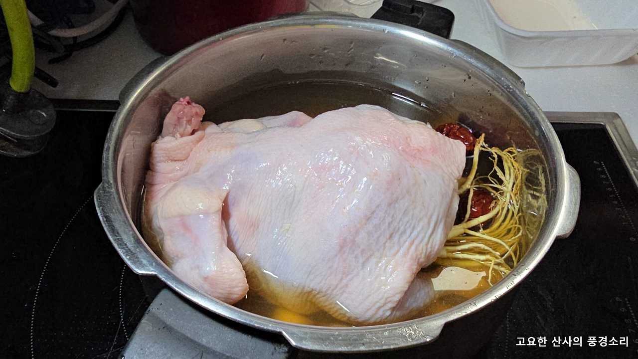 img.png?credential=yqXZFxpELC7KVnFOS48ylbz2pIh7yKj8&expires=1756652399&allow_ip=&allow_referer=&signature=ITSYTUb4tSdciY%2FWdof0nlnIRuI%3D