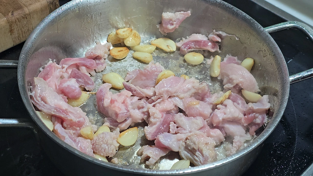 img.jpg?credential=yqXZFxpELC7KVnFOS48ylbz2pIh7yKj8&expires=1769871599&allow_ip=&allow_referer=&signature=1T9aSkAqr0VCheW%2BTYwnSJpIrkI%3D