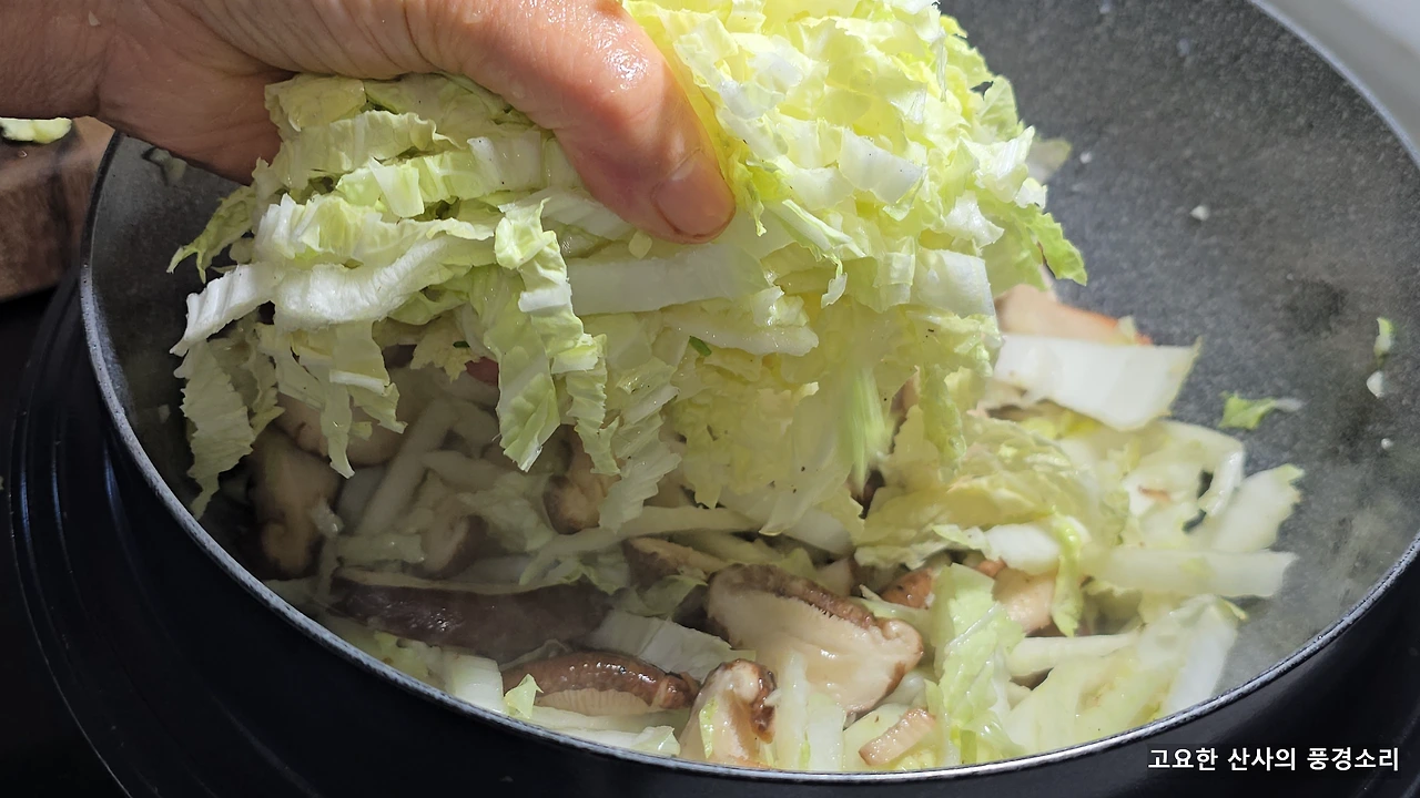 img.png?credential=yqXZFxpELC7KVnFOS48ylbz2pIh7yKj8&expires=1769871599&allow_ip=&allow_referer=&signature=k9w1bRNZID2TcPBjNjzJ03ZNukY%3D