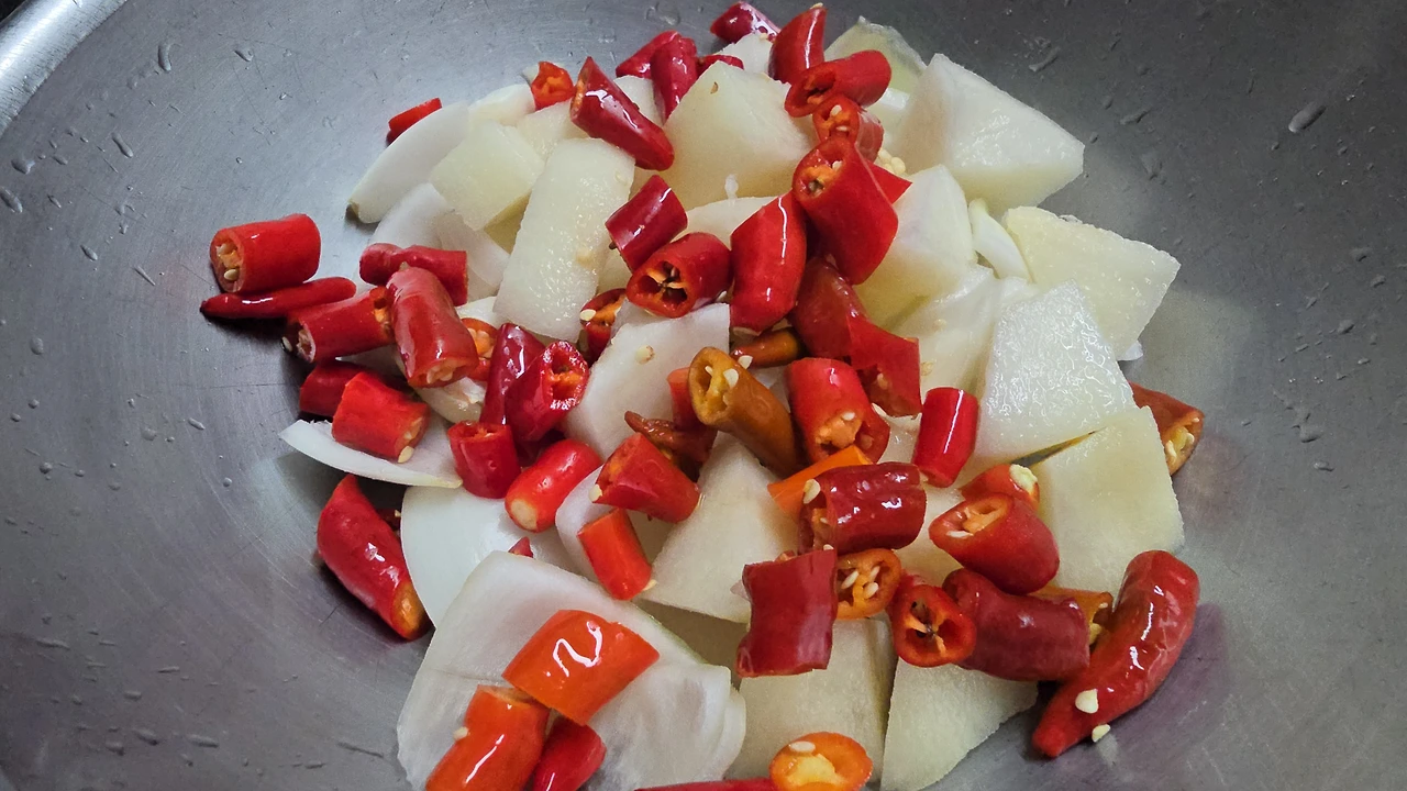 img.jpg?credential=yqXZFxpELC7KVnFOS48ylbz2pIh7yKj8&expires=1759244399&allow_ip=&allow_referer=&signature=5tkY807LHOTuCa8KqfOXcf665Gs%3D