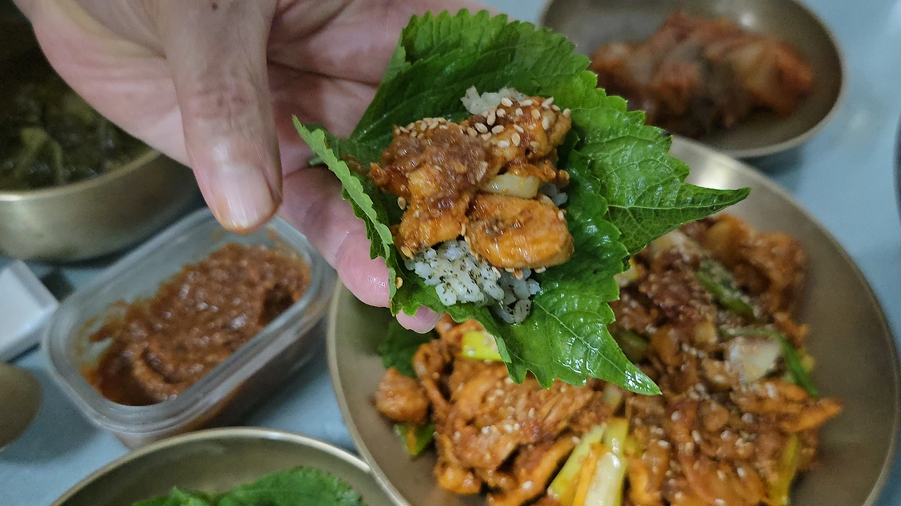 img.jpg?credential=yqXZFxpELC7KVnFOS48ylbz2pIh7yKj8&expires=1759244399&allow_ip=&allow_referer=&signature=EucHXco5QRgaOaww%2BjLOHR%2FmKZY%3D