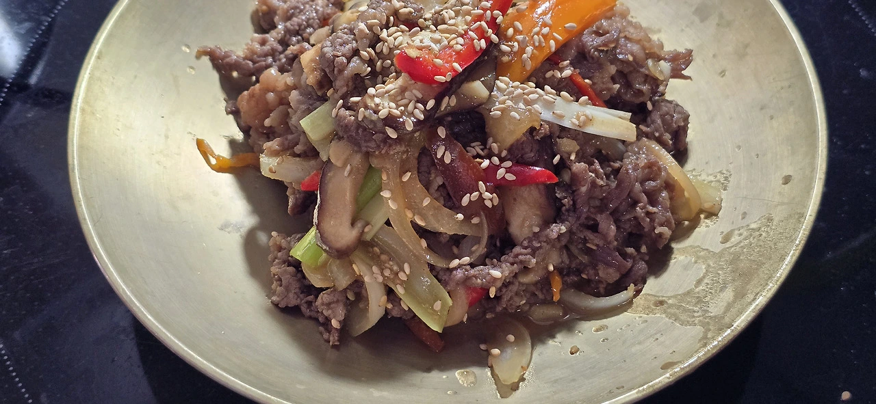 img.jpg?credential=yqXZFxpELC7KVnFOS48ylbz2pIh7yKj8&expires=1761922799&allow_ip=&allow_referer=&signature=AB5%2FpXPZIliqHbpMi5%2FV12mVIKM%3D