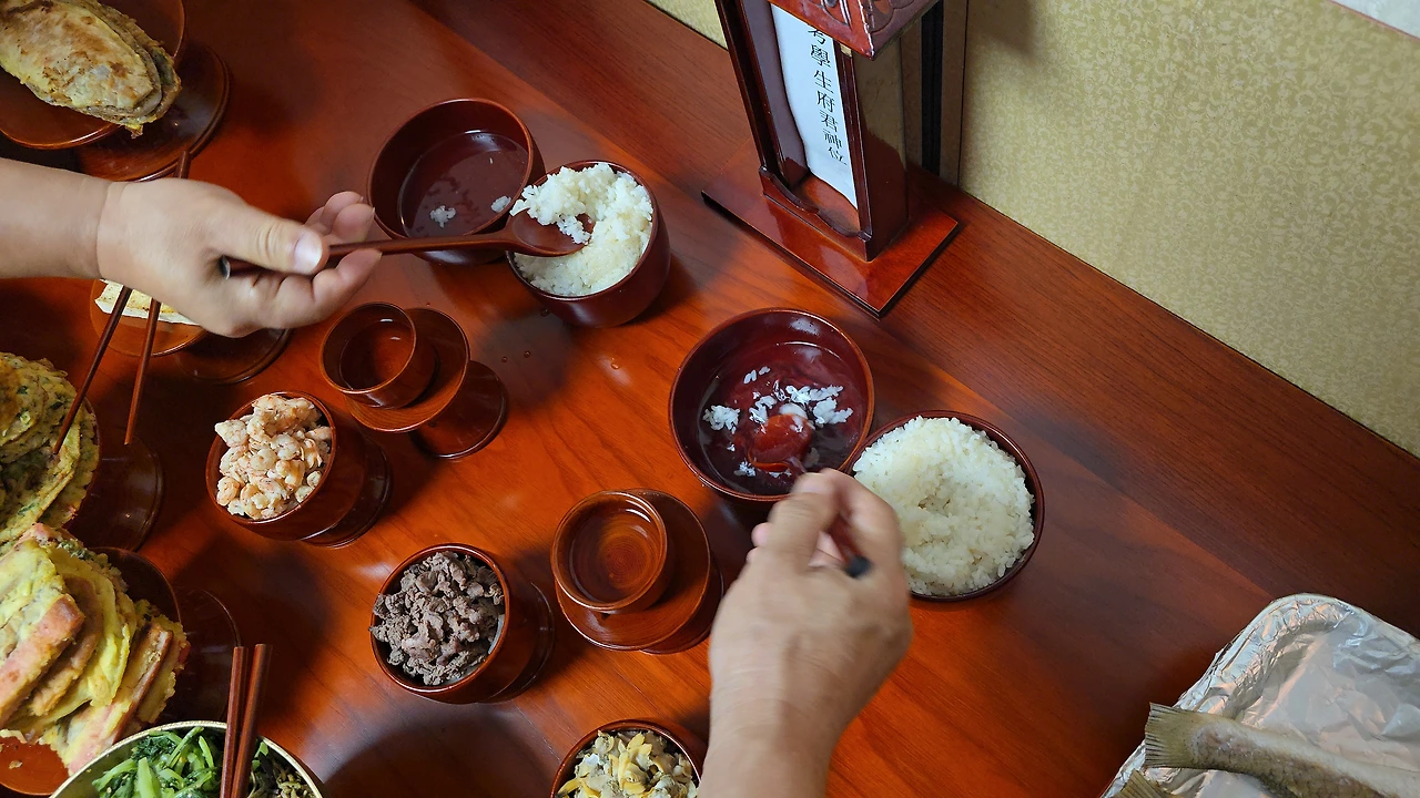 img.jpg?credential=yqXZFxpELC7KVnFOS48ylbz2pIh7yKj8&expires=1761922799&allow_ip=&allow_referer=&signature=nbNDwKalVbI%2BJ61ohlQINA1CbuI%3D