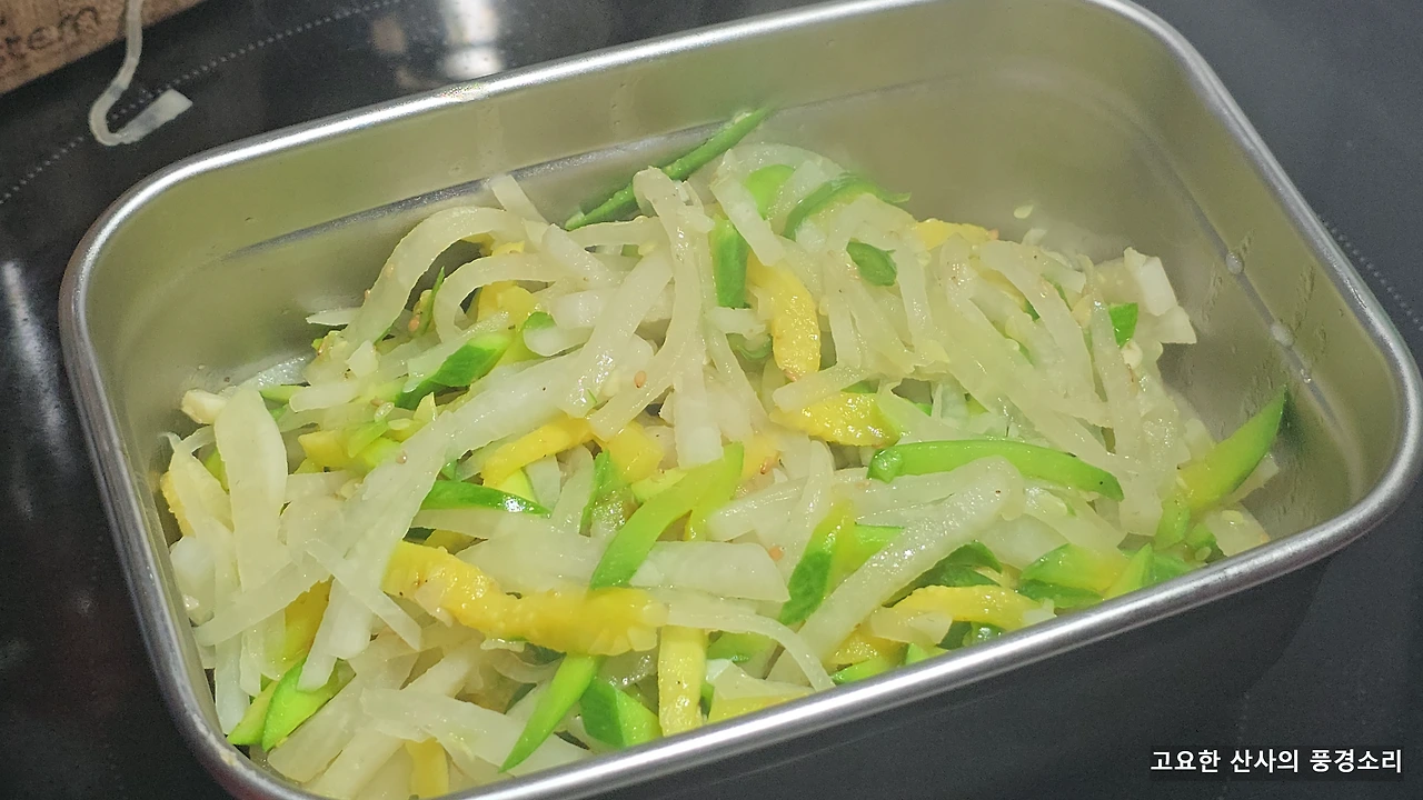 img.png?credential=yqXZFxpELC7KVnFOS48ylbz2pIh7yKj8&expires=1767193199&allow_ip=&allow_referer=&signature=agGZYeuNXF5COWzN2ZVAf0Ke5HY%3D