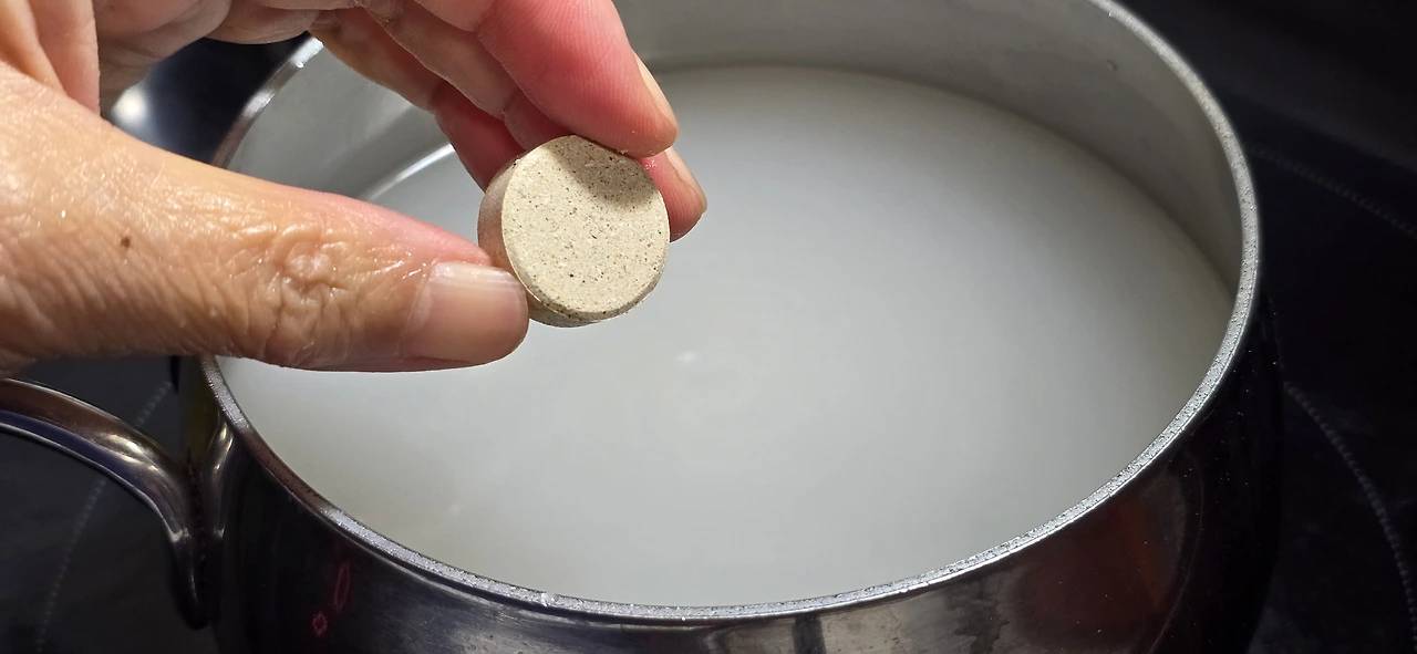 img.jpg?credential=yqXZFxpELC7KVnFOS48ylbz2pIh7yKj8&expires=1761922799&allow_ip=&allow_referer=&signature=V52N91%2FEMdzfk9rQ2gjT6gO%2Bi%2Fo%3D