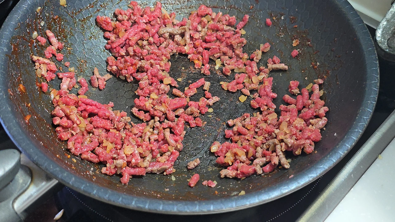 img.jpg?credential=yqXZFxpELC7KVnFOS48ylbz2pIh7yKj8&expires=1756652399&allow_ip=&allow_referer=&signature=XntyOXXZKyvsPNN3mZ4a2JNbRRs%3D