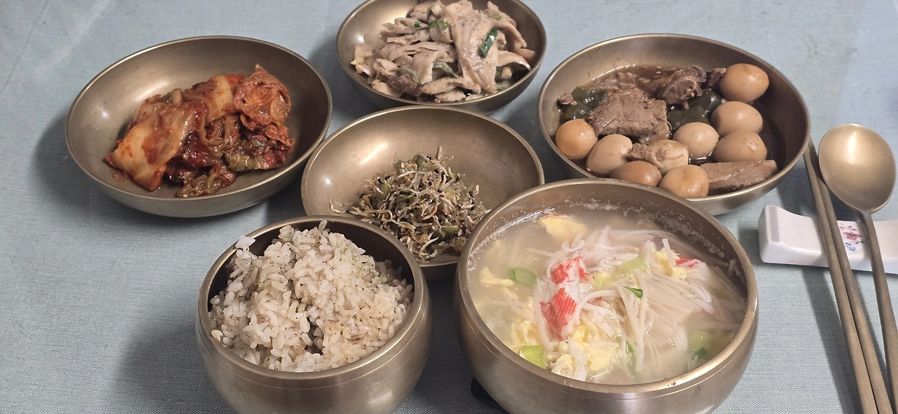 img.jpg?credential=yqXZFxpELC7KVnFOS48ylbz2pIh7yKj8&expires=1767193199&allow_ip=&allow_referer=&signature=HDvNRfyQiRMgk6d0qzTUIQyIz%2Bs%3D