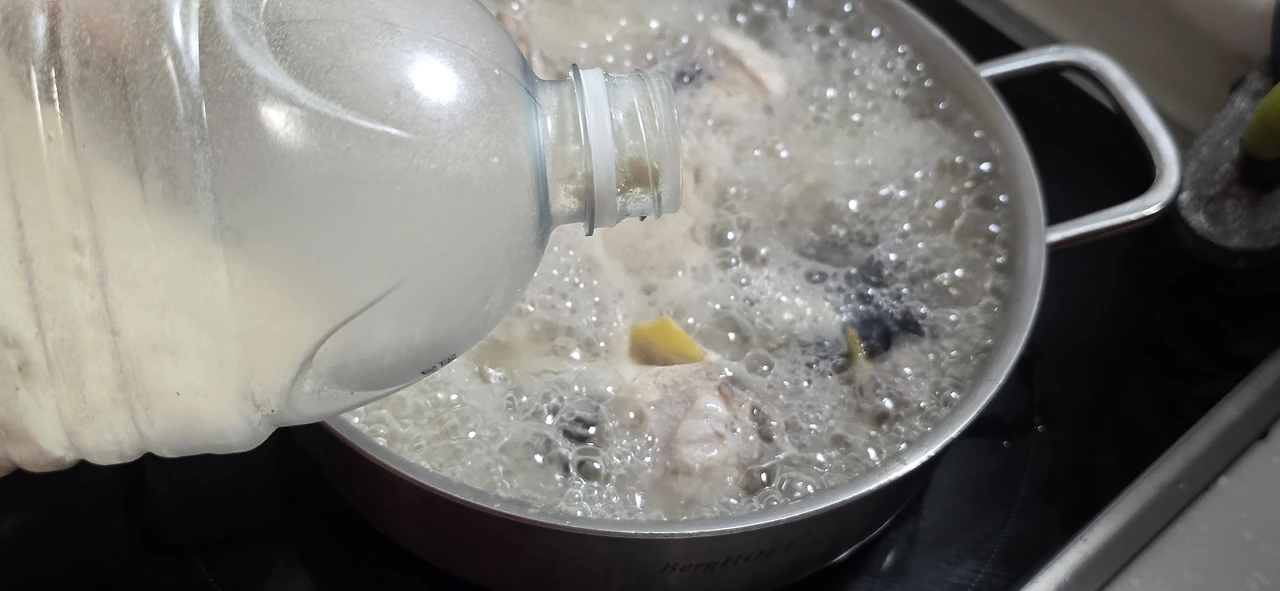 img.jpg?credential=yqXZFxpELC7KVnFOS48ylbz2pIh7yKj8&expires=1759244399&allow_ip=&allow_referer=&signature=5mWBEoUr%2F9gsw7hXrNui%2FemXz80%3D