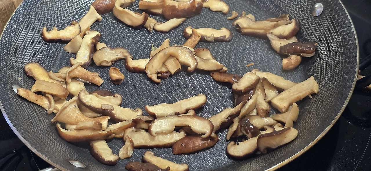 img.jpg?credential=yqXZFxpELC7KVnFOS48ylbz2pIh7yKj8&expires=1761922799&allow_ip=&allow_referer=&signature=tUB2jbQLaG4rZK%2F3hkKpcoXNh7o%3D