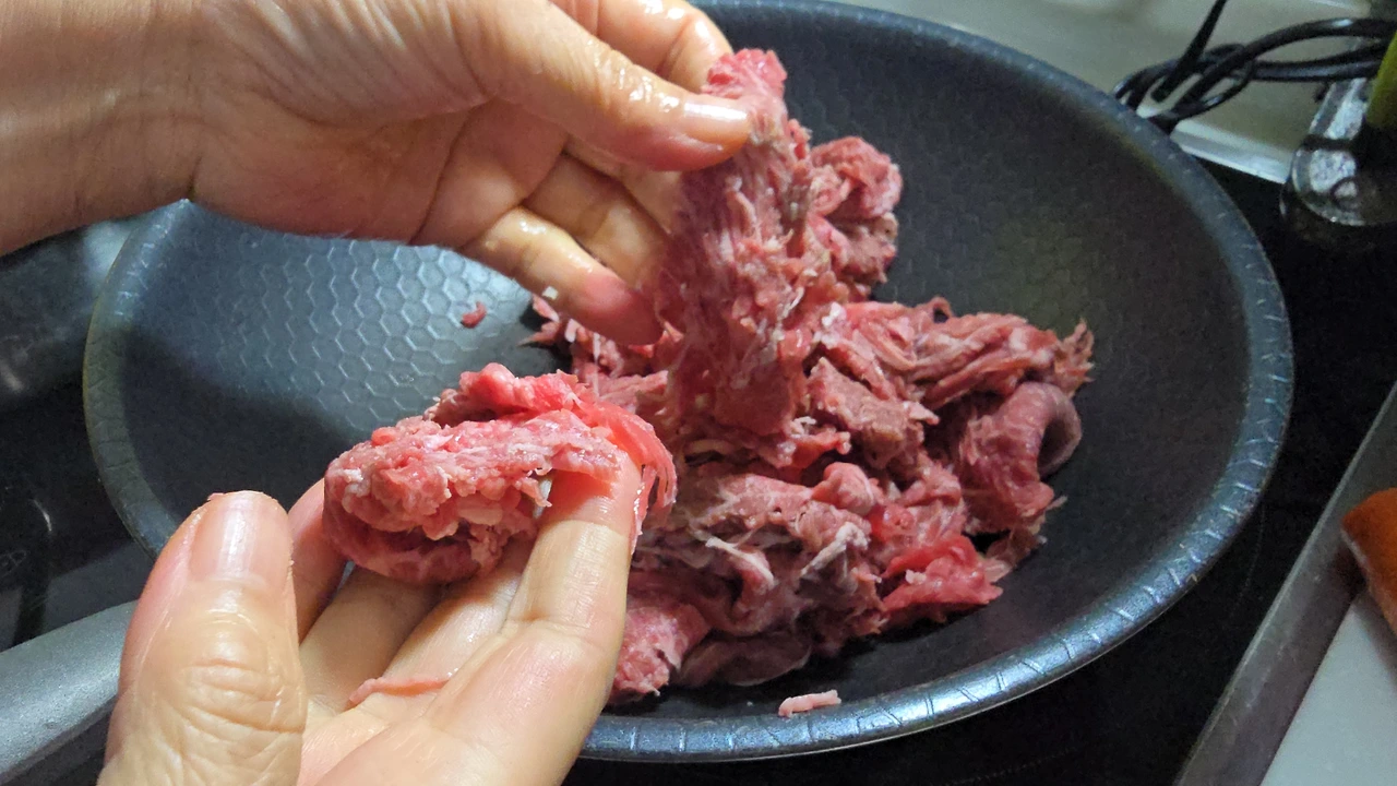 img.jpg?credential=yqXZFxpELC7KVnFOS48ylbz2pIh7yKj8&expires=1761922799&allow_ip=&allow_referer=&signature=JXM%2B8dTCbuywPDoi1TtYGAiXjWE%3D