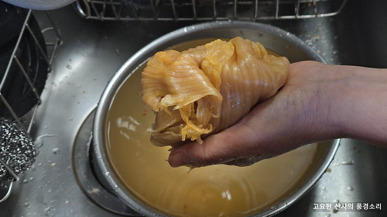 img.png?credential=yqXZFxpELC7KVnFOS48ylbz2pIh7yKj8&expires=1764514799&allow_ip=&allow_referer=&signature=w31dtx7s71I%2FVIUFJdQlZZVEA5Y%3D