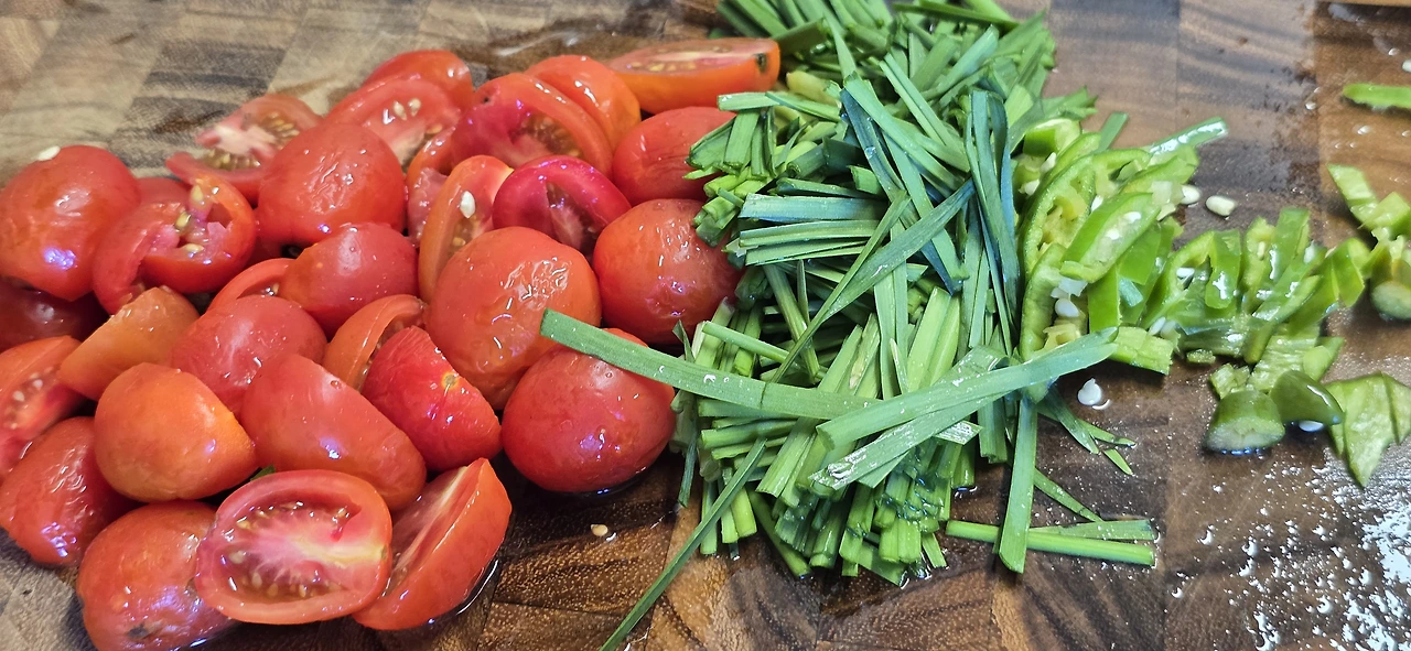 img.jpg?credential=yqXZFxpELC7KVnFOS48ylbz2pIh7yKj8&expires=1764514799&allow_ip=&allow_referer=&signature=hSgItRiW37gsuOJkFd1cU4zIIUc%3D