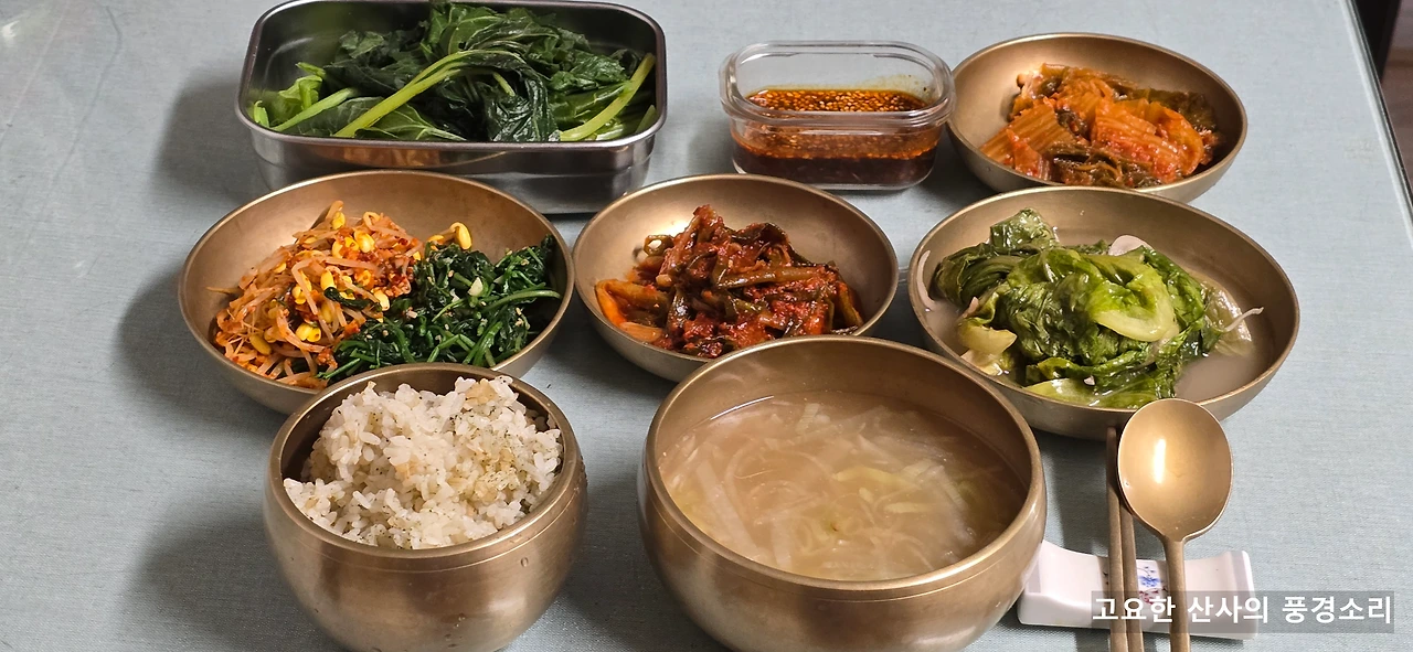 img.png?credential=yqXZFxpELC7KVnFOS48ylbz2pIh7yKj8&expires=1751295599&allow_ip=&allow_referer=&signature=AtquPZ2vDPO0oSKZ7JNOEWv2KFE%3D