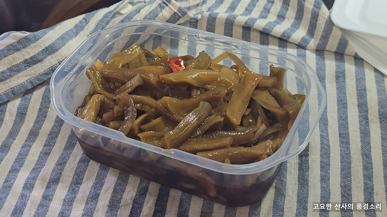 img.png?credential=yqXZFxpELC7KVnFOS48ylbz2pIh7yKj8&expires=1761922799&allow_ip=&allow_referer=&signature=TnfJFCd2hnyx5xlyovGnuFRK5l0%3D