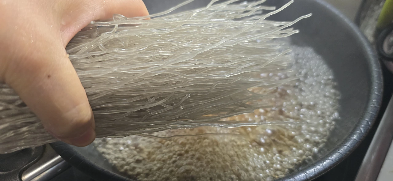 img.jpg?credential=yqXZFxpELC7KVnFOS48ylbz2pIh7yKj8&expires=1761922799&allow_ip=&allow_referer=&signature=o8s8YzxjVCnWp%2Bbj%2Fdn7%2FgQ6I%2FY%3D