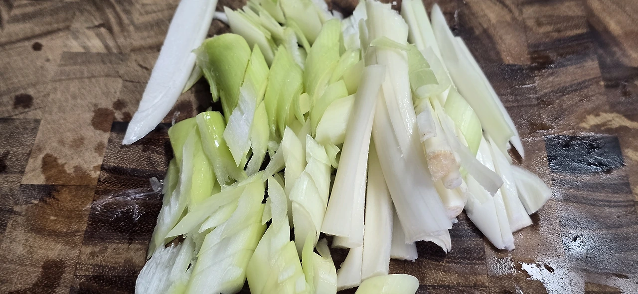 img.jpg?credential=yqXZFxpELC7KVnFOS48ylbz2pIh7yKj8&expires=1751295599&allow_ip=&allow_referer=&signature=rUAlXraLiP8N%2F%2BiUH9YEicdf0Eo%3D