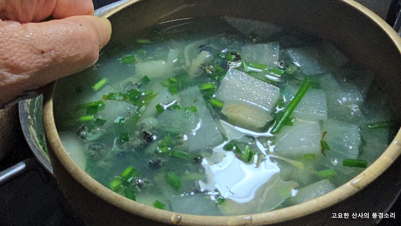 img.png?credential=yqXZFxpELC7KVnFOS48ylbz2pIh7yKj8&expires=1764514799&allow_ip=&allow_referer=&signature=hx6KYAAVcgkqI901W9v3riH0U%2F4%3D