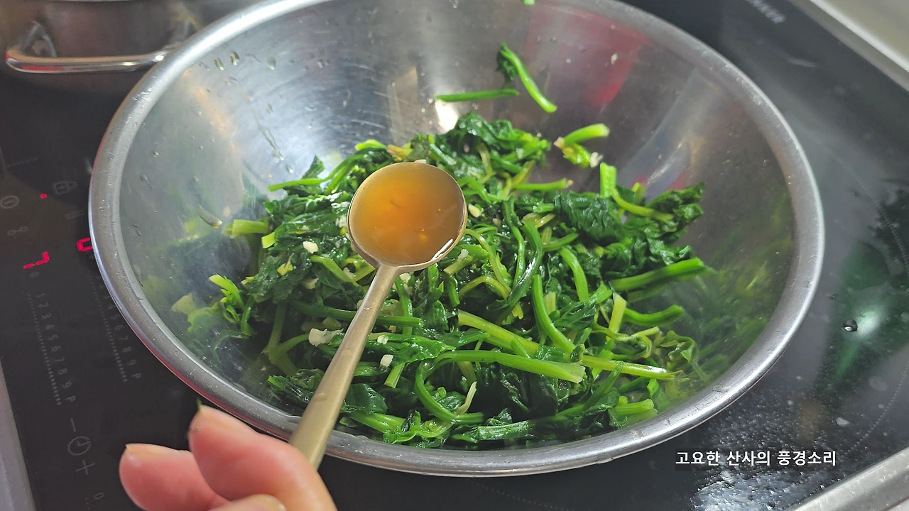 img.png?credential=yqXZFxpELC7KVnFOS48ylbz2pIh7yKj8&expires=1767193199&allow_ip=&allow_referer=&signature=j2Aiyd4%2BkDqo7dBU5ih8HaSgssg%3D