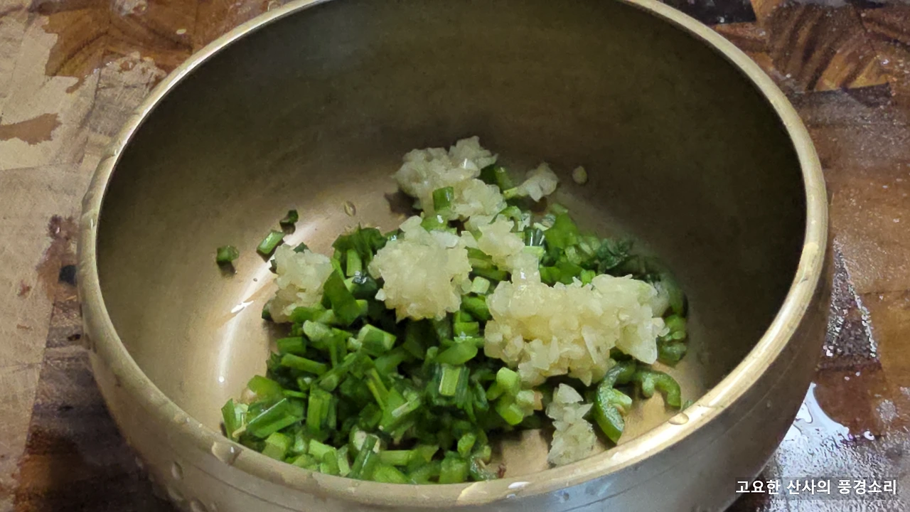 img.png?credential=yqXZFxpELC7KVnFOS48ylbz2pIh7yKj8&expires=1764514799&allow_ip=&allow_referer=&signature=acGNhIXylmK9u1bkIoe7uRxUVeE%3D