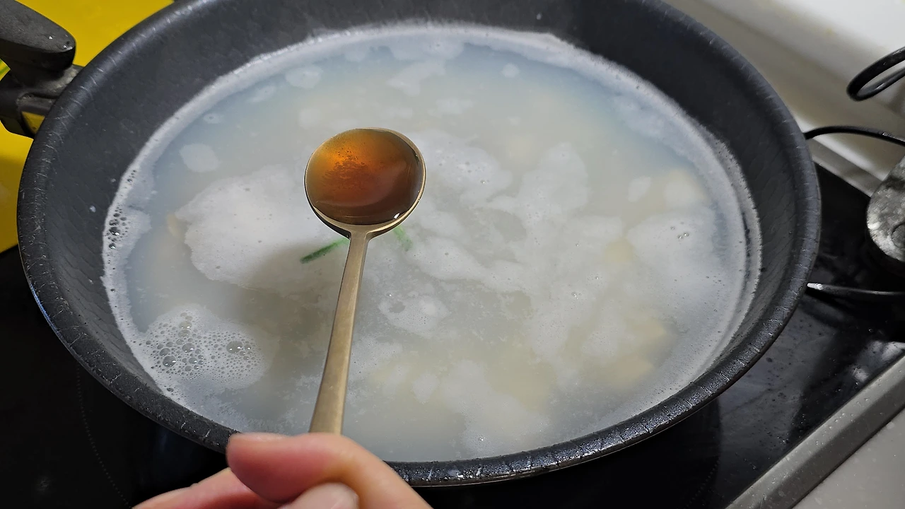 img.jpg?credential=yqXZFxpELC7KVnFOS48ylbz2pIh7yKj8&expires=1764514799&allow_ip=&allow_referer=&signature=F8O%2BAnFJfbiyC38PiyRE6eccfR8%3D