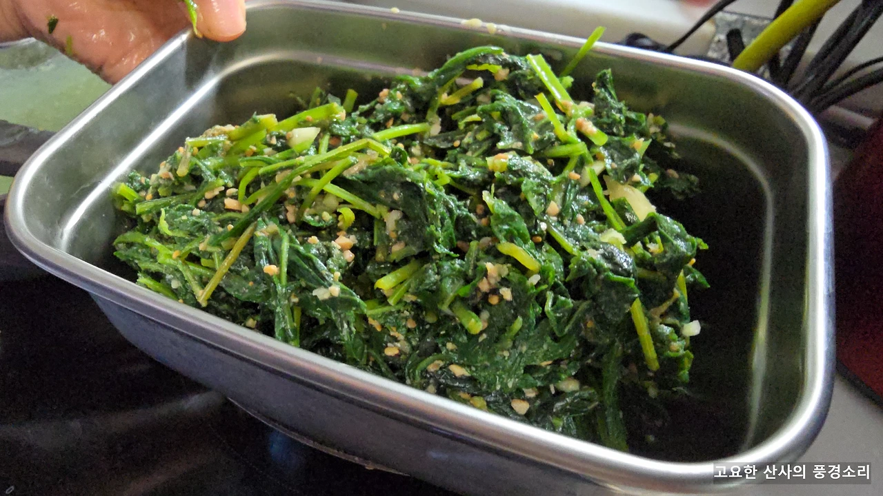 img.png?credential=yqXZFxpELC7KVnFOS48ylbz2pIh7yKj8&expires=1761922799&allow_ip=&allow_referer=&signature=mz7YdX2NwVPobX0K0NmAlRlMksY%3D