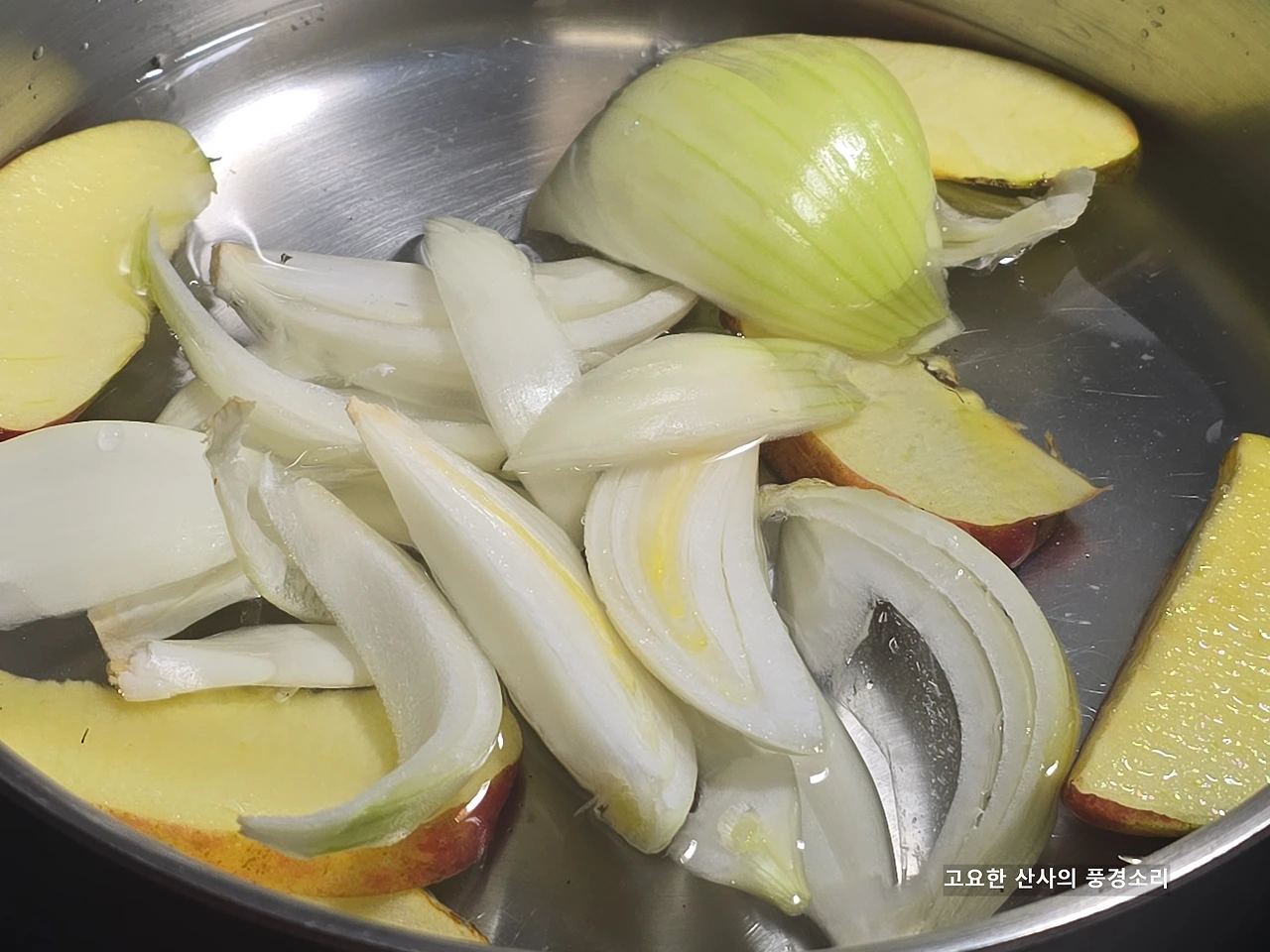 img.png?credential=yqXZFxpELC7KVnFOS48ylbz2pIh7yKj8&expires=1767193199&allow_ip=&allow_referer=&signature=6Thf%2FYcSm3PXu9bQkL8PeNh%2FaGU%3D