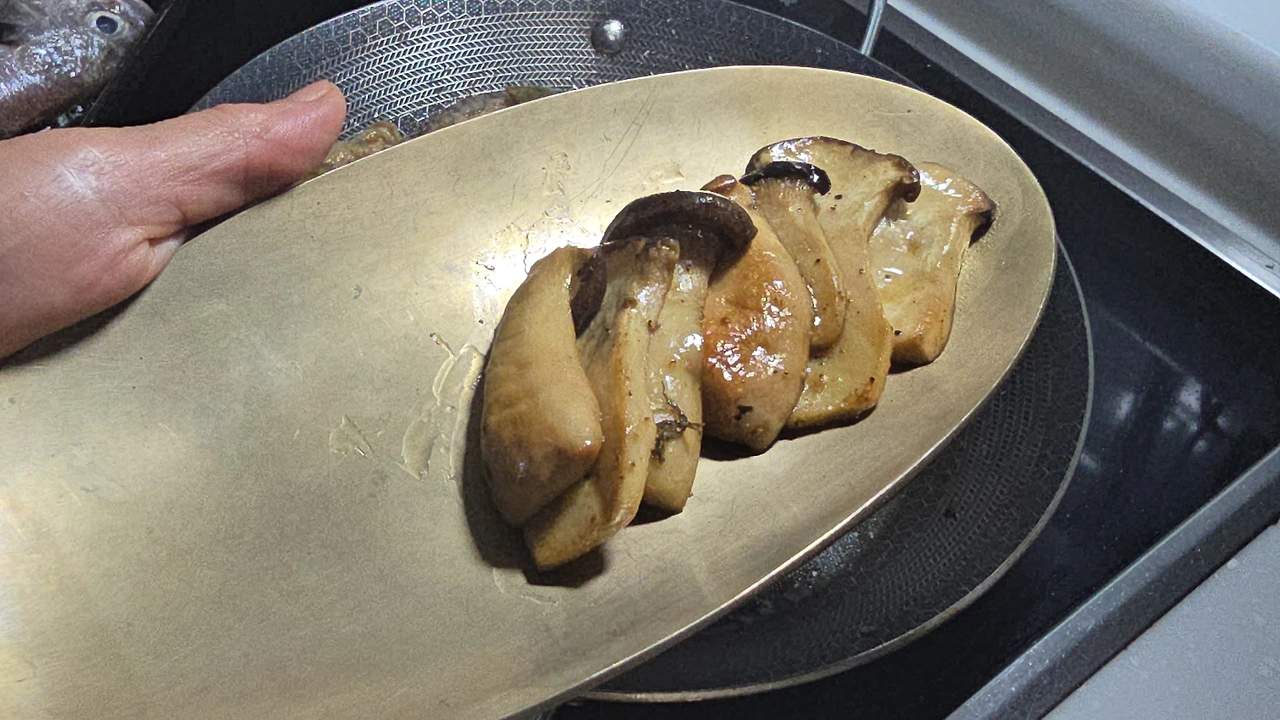 img.jpg?credential=yqXZFxpELC7KVnFOS48ylbz2pIh7yKj8&expires=1767193199&allow_ip=&allow_referer=&signature=C1rQ%2FhF1K7%2FjDyDF6t3Eotxfp0A%3D