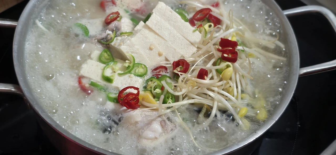 img.jpg?credential=yqXZFxpELC7KVnFOS48ylbz2pIh7yKj8&expires=1759244399&allow_ip=&allow_referer=&signature=tFOh9qriiBL9WfpGI1wZh%2BSfCeU%3D