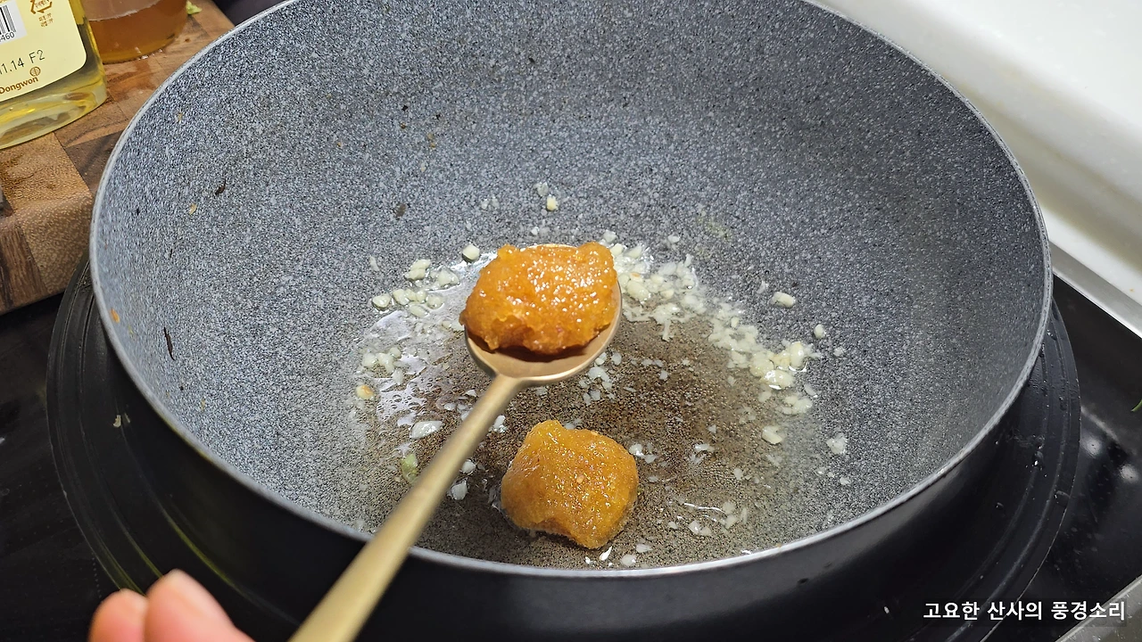 img.png?credential=yqXZFxpELC7KVnFOS48ylbz2pIh7yKj8&expires=1769871599&allow_ip=&allow_referer=&signature=J3dWcbWuDvRG1AY9tIHIQMkBYKE%3D