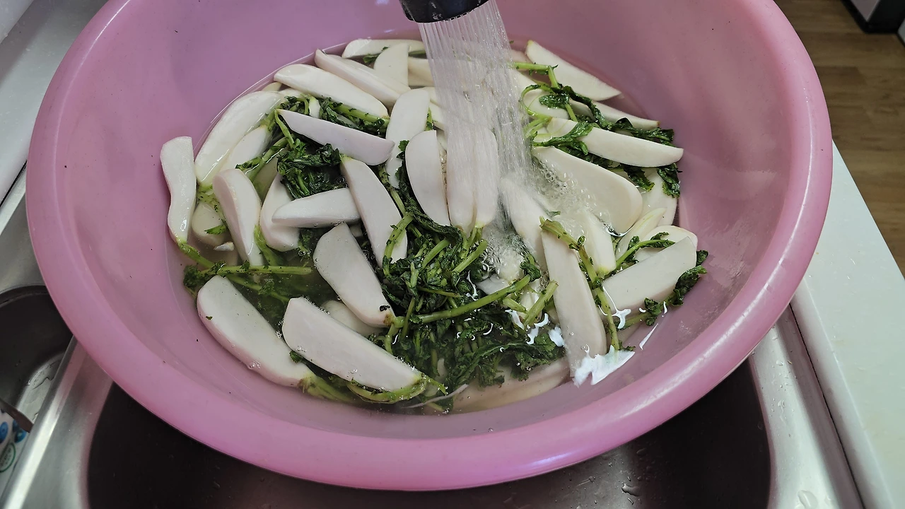 img.jpg?credential=yqXZFxpELC7KVnFOS48ylbz2pIh7yKj8&expires=1756652399&allow_ip=&allow_referer=&signature=WpC1ezEPcrfbn%2BYsltpTW5IwY00%3D