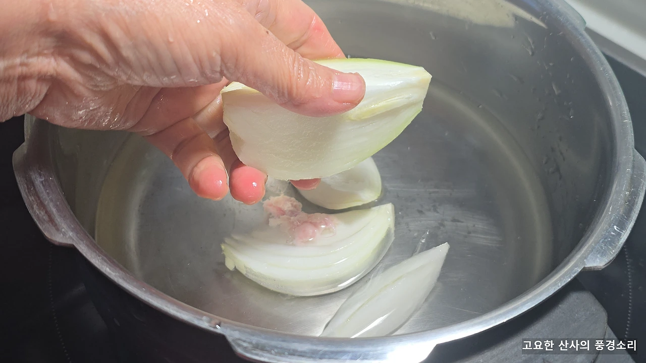 img.png?credential=yqXZFxpELC7KVnFOS48ylbz2pIh7yKj8&expires=1767193199&allow_ip=&allow_referer=&signature=ntenWDt599vnGzhwbZ%2F7CffMdUA%3D