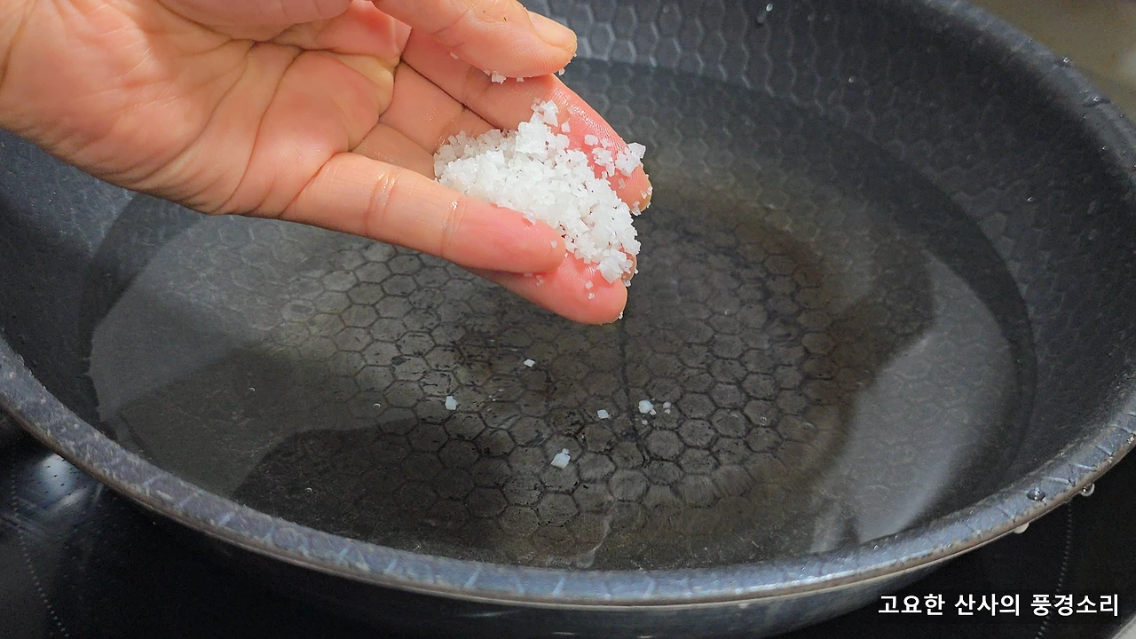 img.png?credential=yqXZFxpELC7KVnFOS48ylbz2pIh7yKj8&expires=1751295599&allow_ip=&allow_referer=&signature=CmS2VtiZ5%2FqMyMmMJT0n%2B8ky7NQ%3D